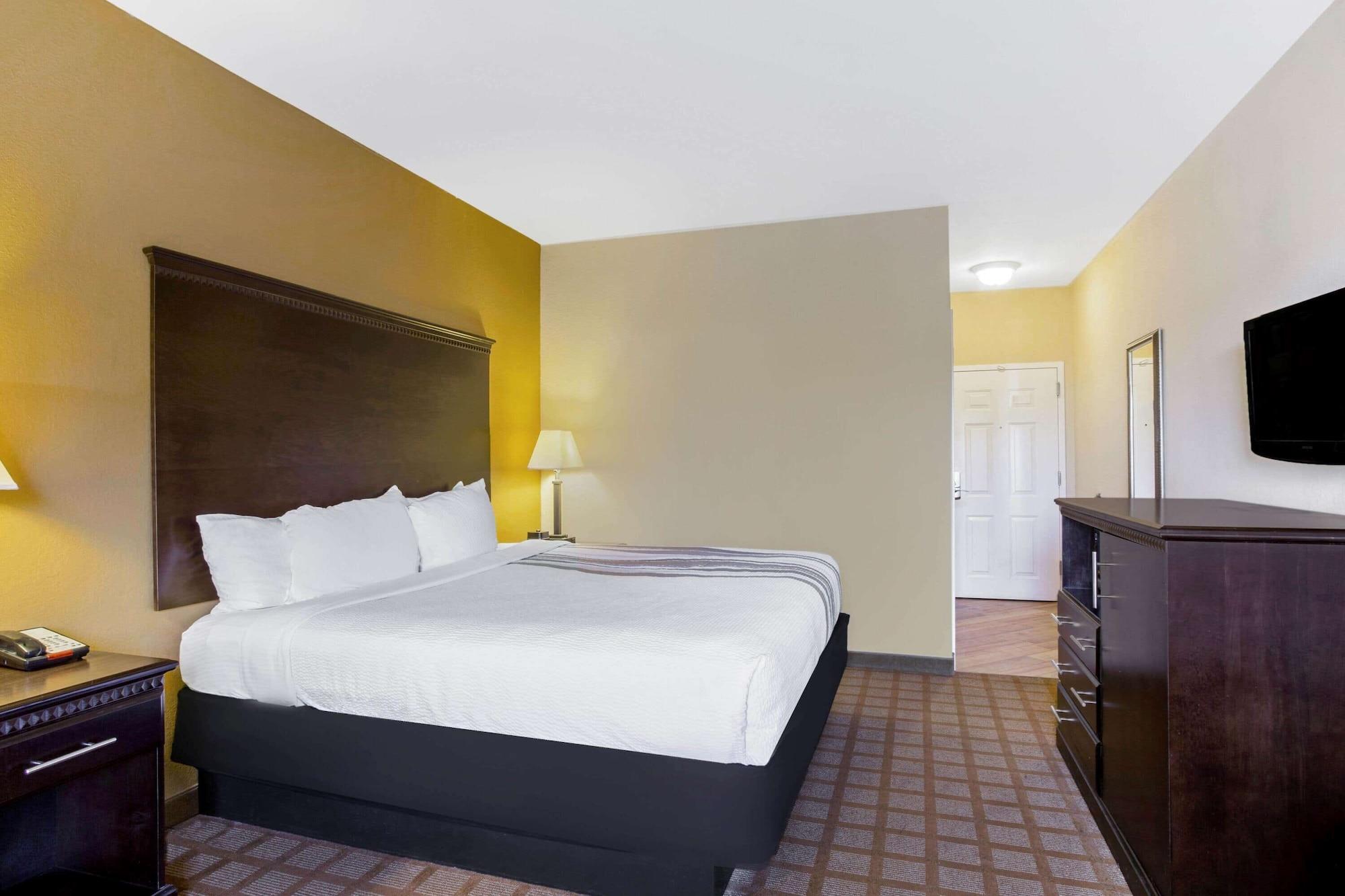 La Quinta By Wyndham Mobile Satsuma / Saraland Hotell Eksteriør bilde