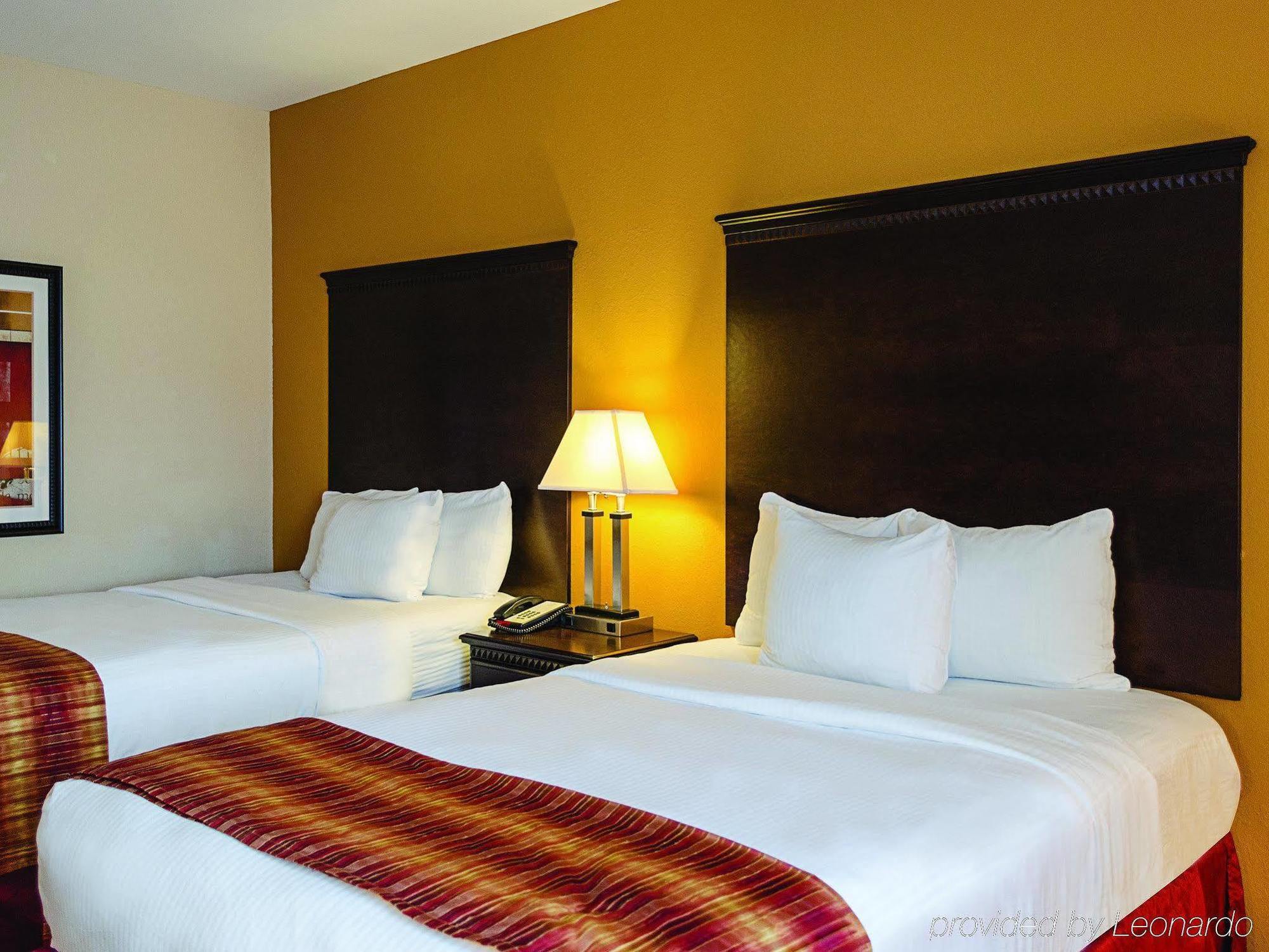 La Quinta By Wyndham Mobile Satsuma / Saraland Hotell Eksteriør bilde